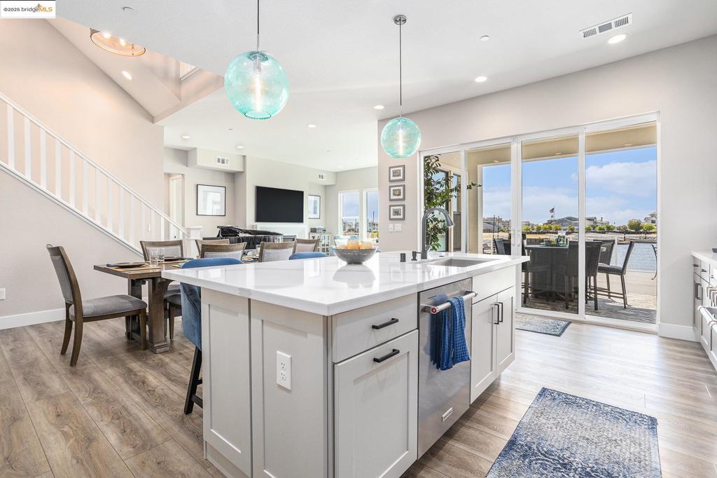 BETHEL ISLAND - Residential