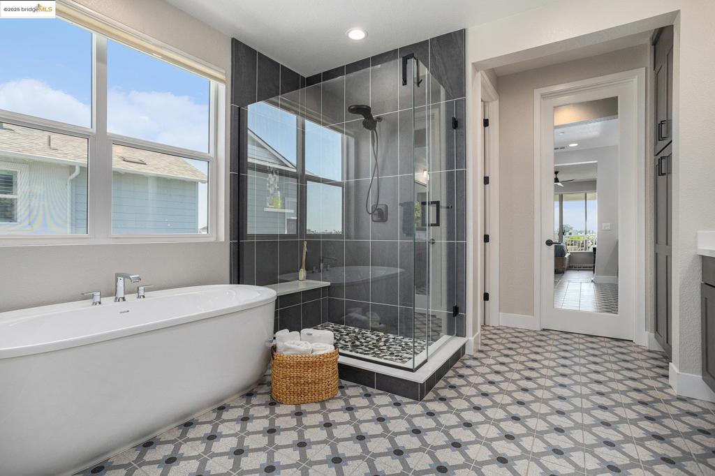 BETHEL ISLAND - Residential