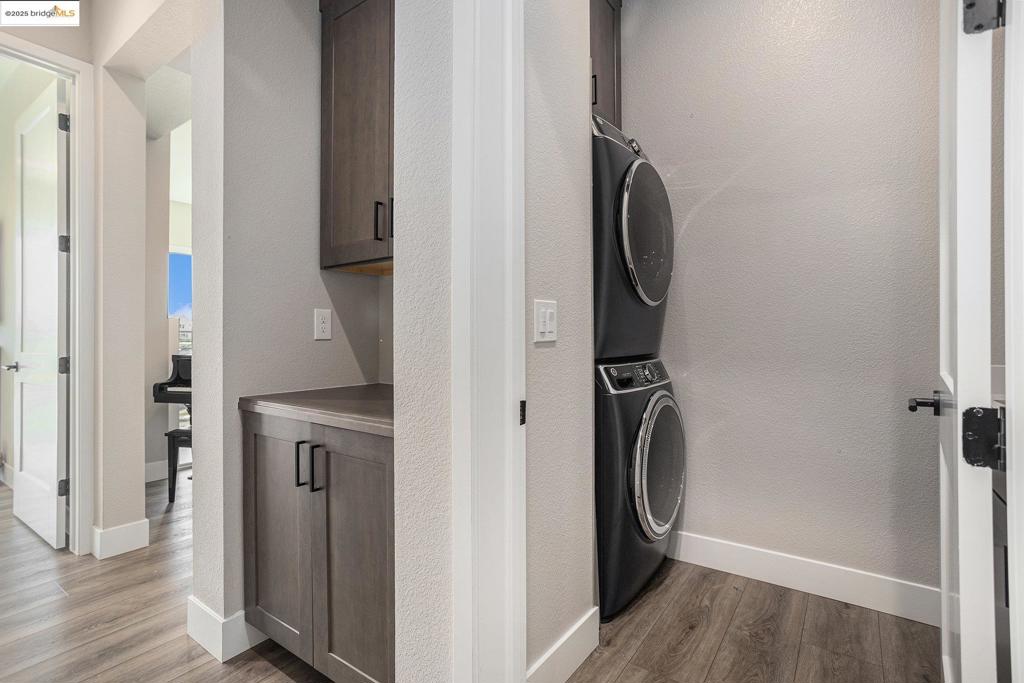 BETHEL ISLAND - Residential