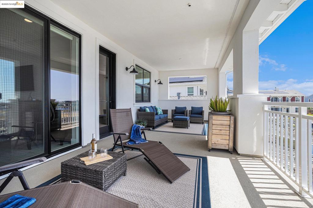 BETHEL ISLAND - Residential
