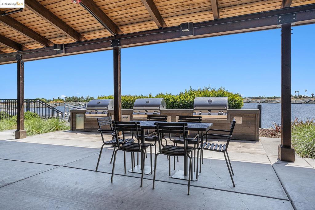 BETHEL ISLAND - Residential