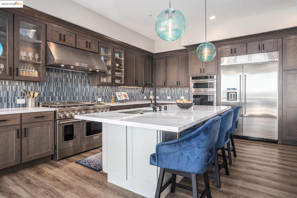 BETHEL ISLAND - Residential