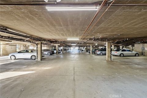 Tiny photo for 6938 Laurel Canyon Blvd #304, North Hollywood, CA 91605 (MLS # SR26049955)