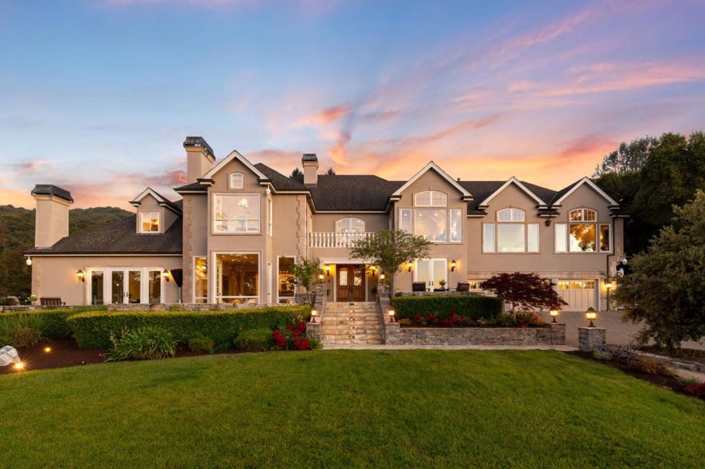 16541 Cypress Way