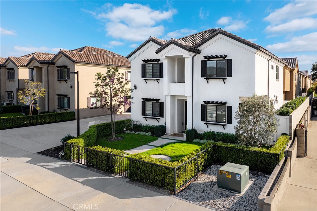 21026 E Cypress Street