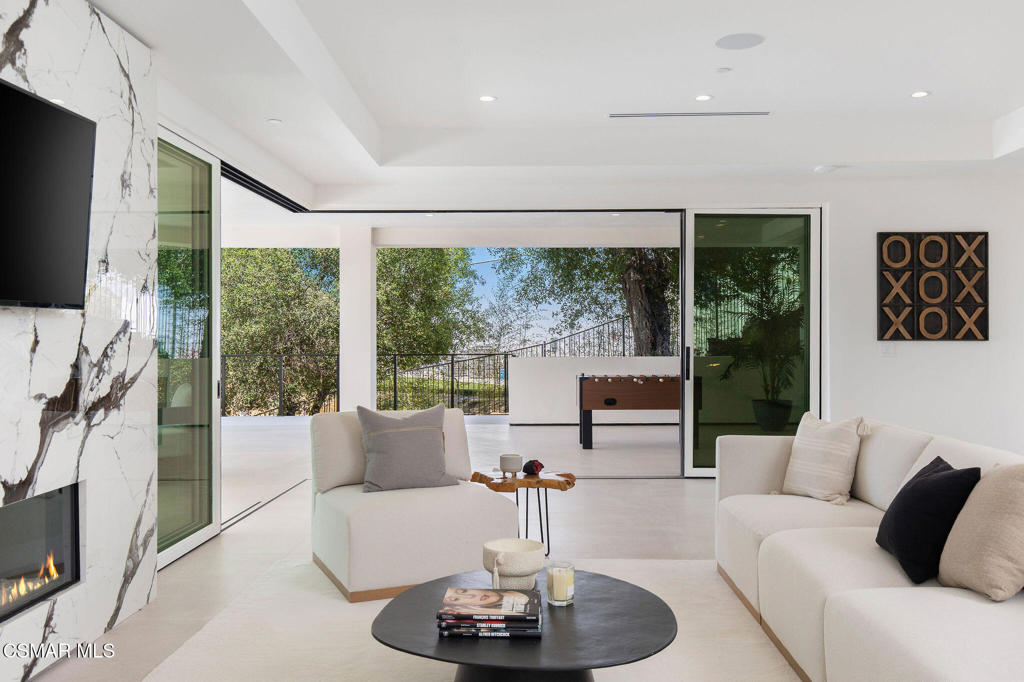 Lake Sherwood-762 - 762 - Residential