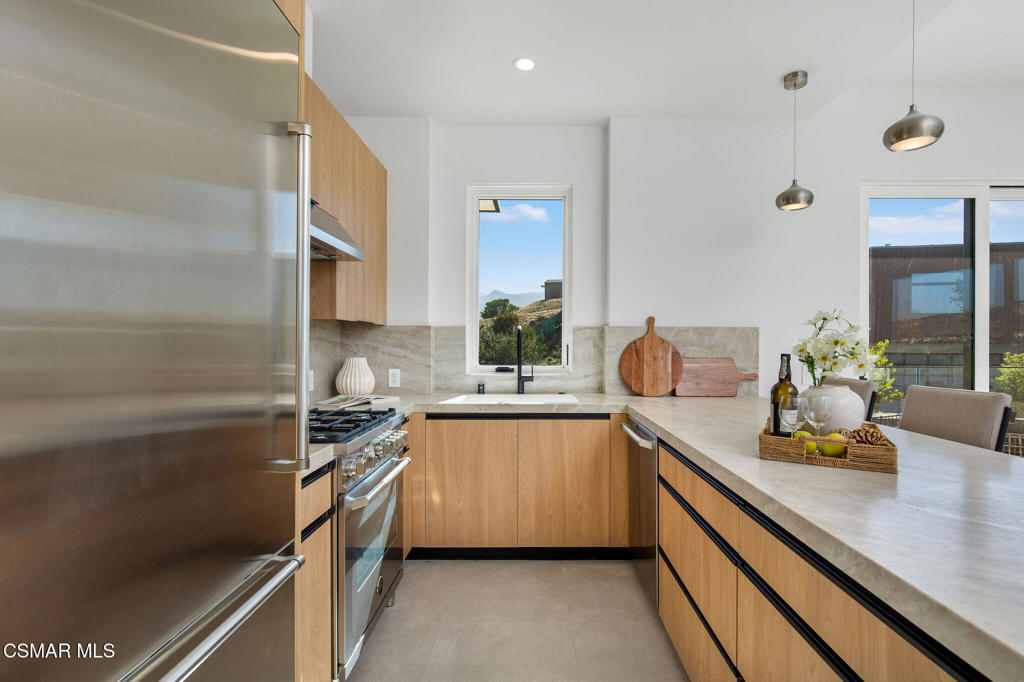 Lake Sherwood-762 - 762 - Residential