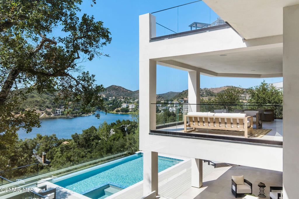 Lake Sherwood-762 - 762 - Residential