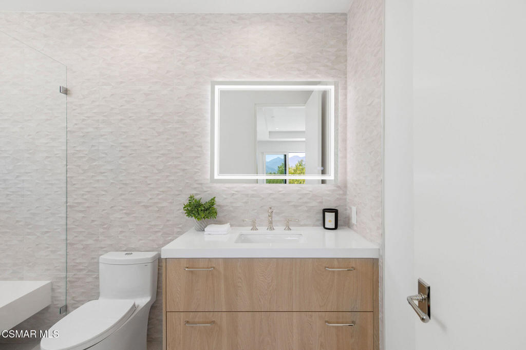 Lake Sherwood-762 - 762 - Residential