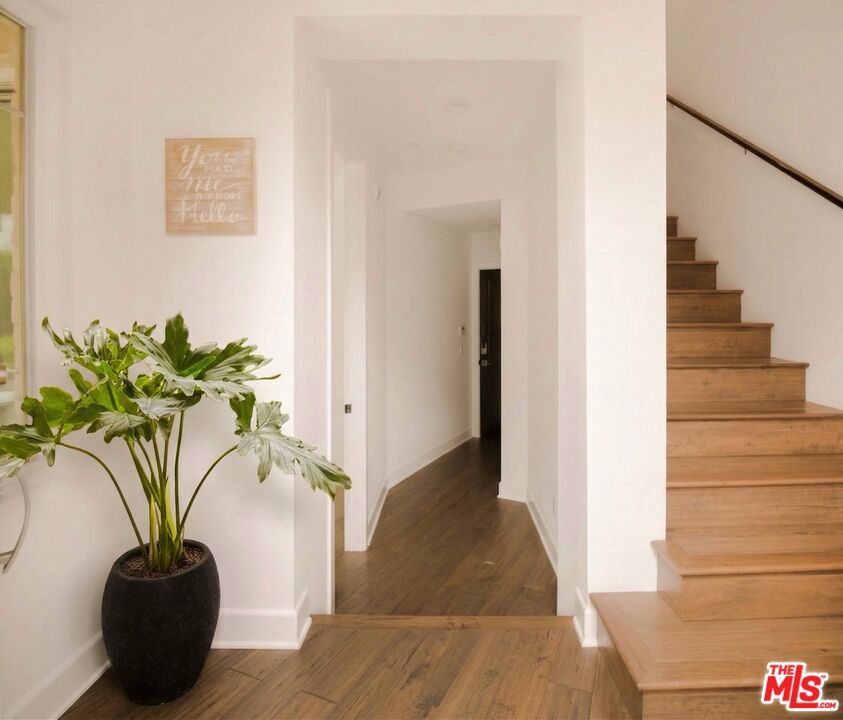 5846 N Lantern Court