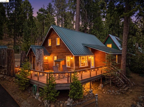 Photo of 25972 Long Barn Road Rd, Long Barn, CA 95335 (MLS # 41149385)