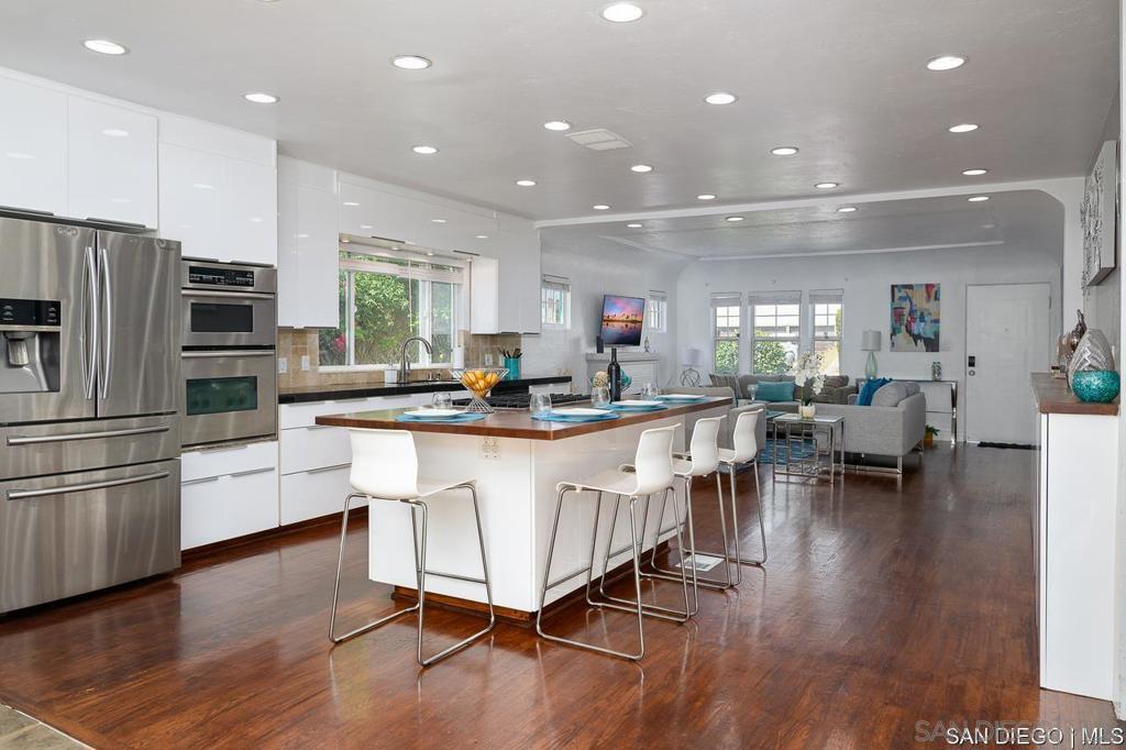 Renting up to March or April 2026 only. Lease Month to Month. Spanish Home only 1 block from the beach, this is the most desirable & sought after area of Point Loma. La Playa has become known as the best place to live. This approx 1,000 sq/ft Spanish home sits on a 5,000 sqft. This 2 Bedroom/1 bath home comes with washer, dryer, central AC/Heating, All appliances and a beautiful deck. Patio will be fenced off while they do construction of the garage.