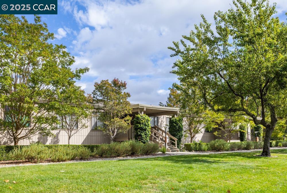 ROSSMOOR - Residential