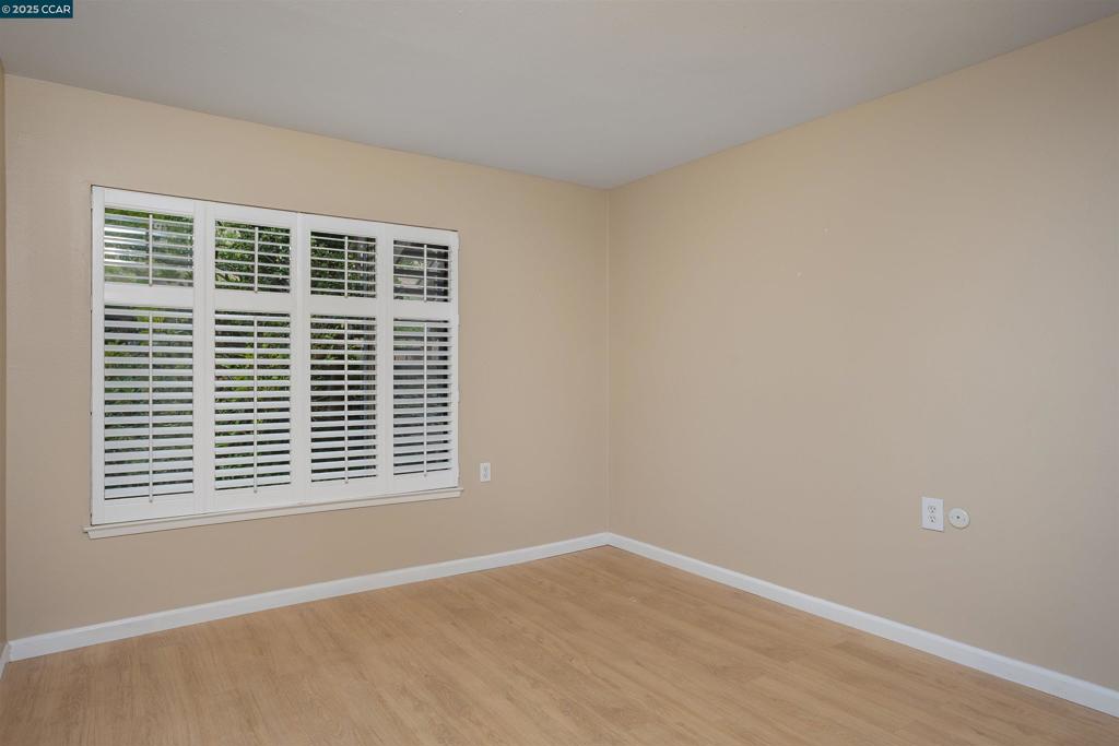 ROSSMOOR - Residential