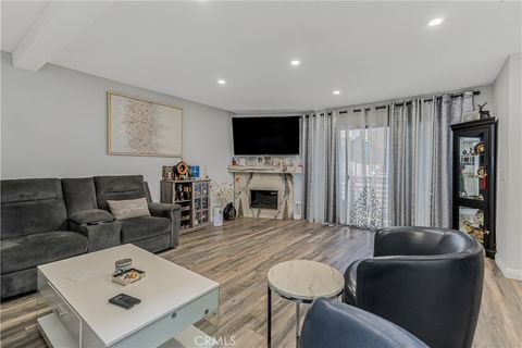 Photo of 10009 Topanga Canyon Boulevard #5, Chatsworth, CA 91311 (MLS # SR26126721)
