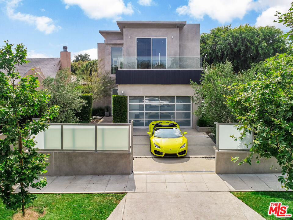 721 N Vista Street