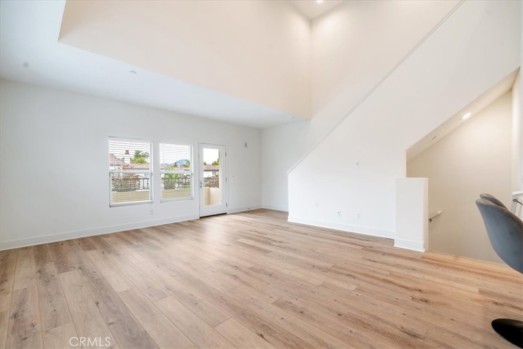 2170 Birch 109