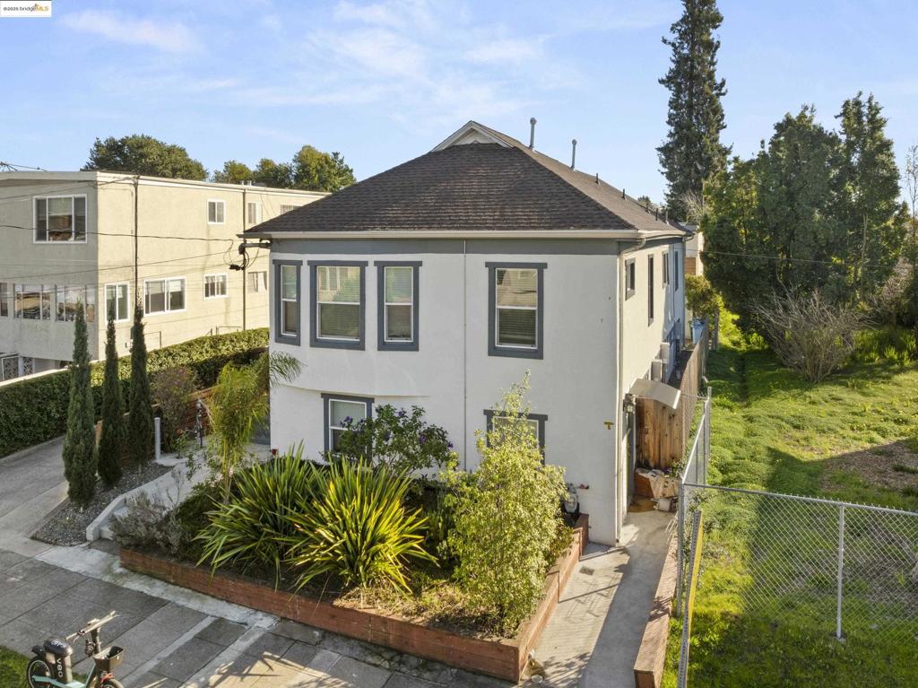 BERKELEY - Residential Income