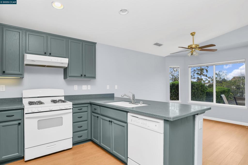 TRILOGY - Residential