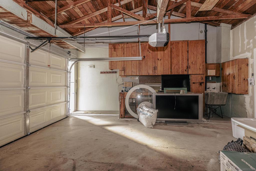 San Diego - Residential Income