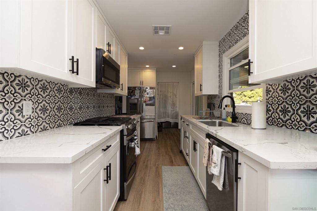 San Diego - Residential Income