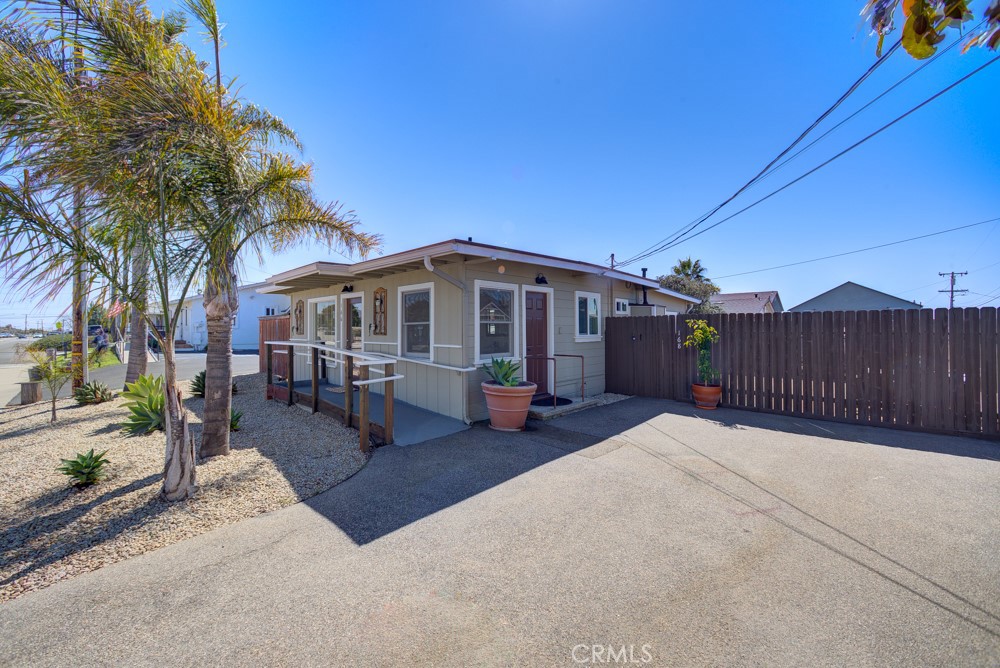 166 S 10th Street
