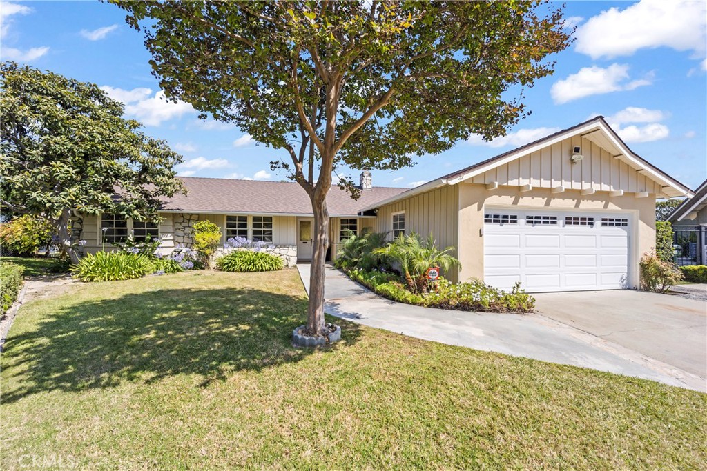 1602 Chestnut Hill