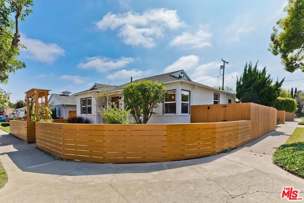 11305 Segrell Way