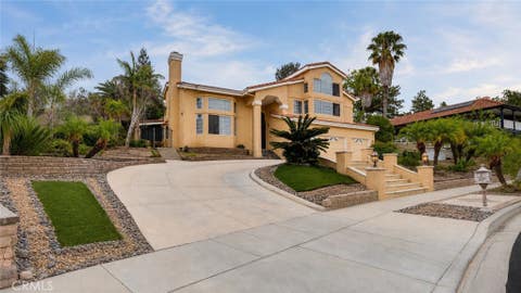 3243 Yardley Simi Valley CA 93063