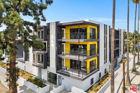 6363 Tyrone Avenue Van Nuys CA 91401