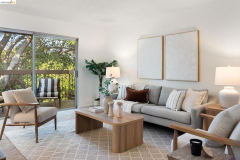 Photo of 5310 Ridgeview Cir CIR #2, El Sobrante, CA 94803 (MLS # 41134526)