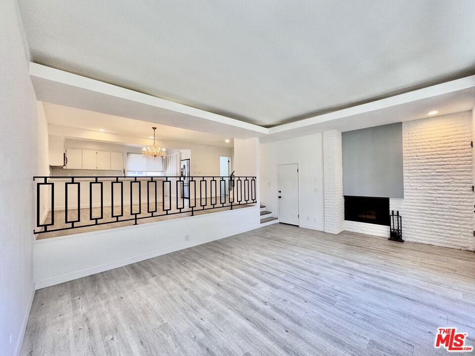 5346 Fairview Boulevard