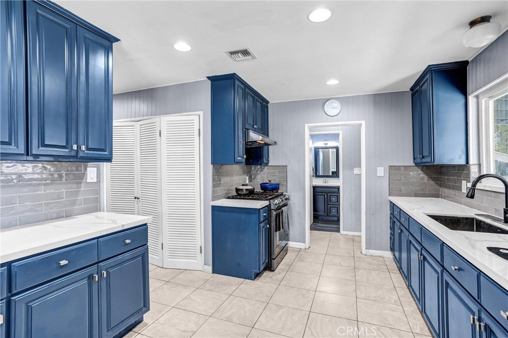 921 S Shasta Street, West Covina CA 91791