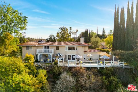 3533 Adamsville Avenue Calabasas CA 91302