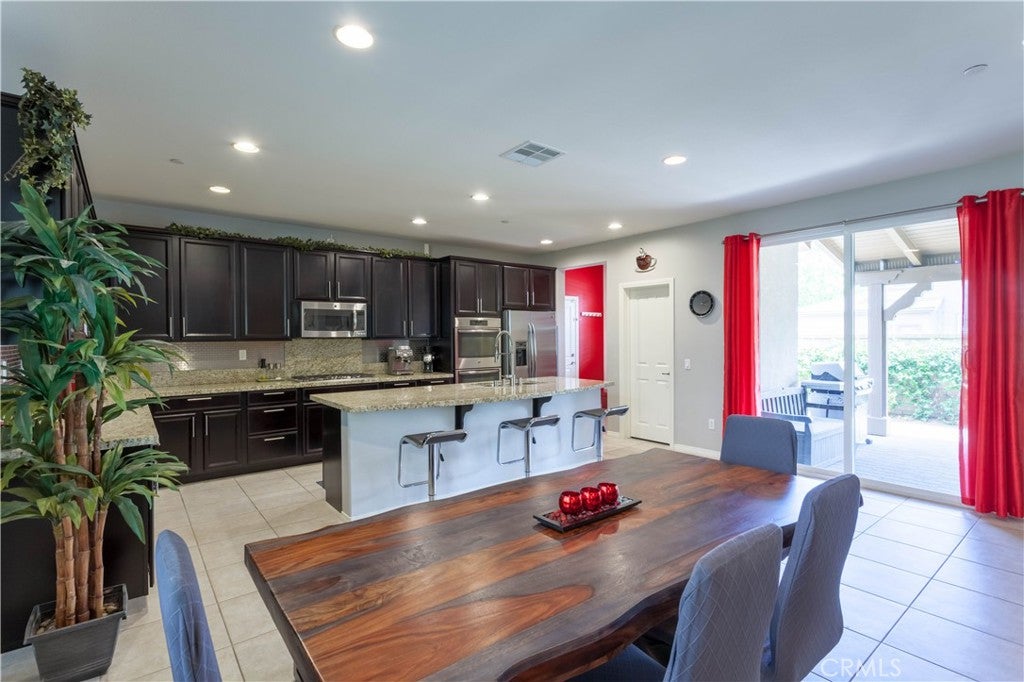 28502 Vista Del Rio