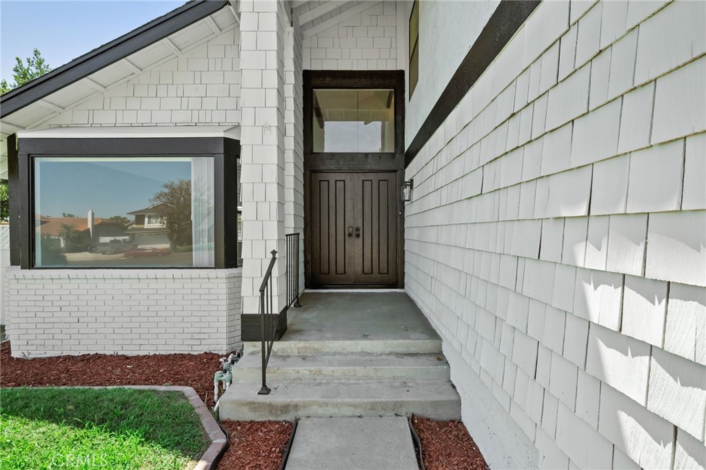 2602 S Mildred