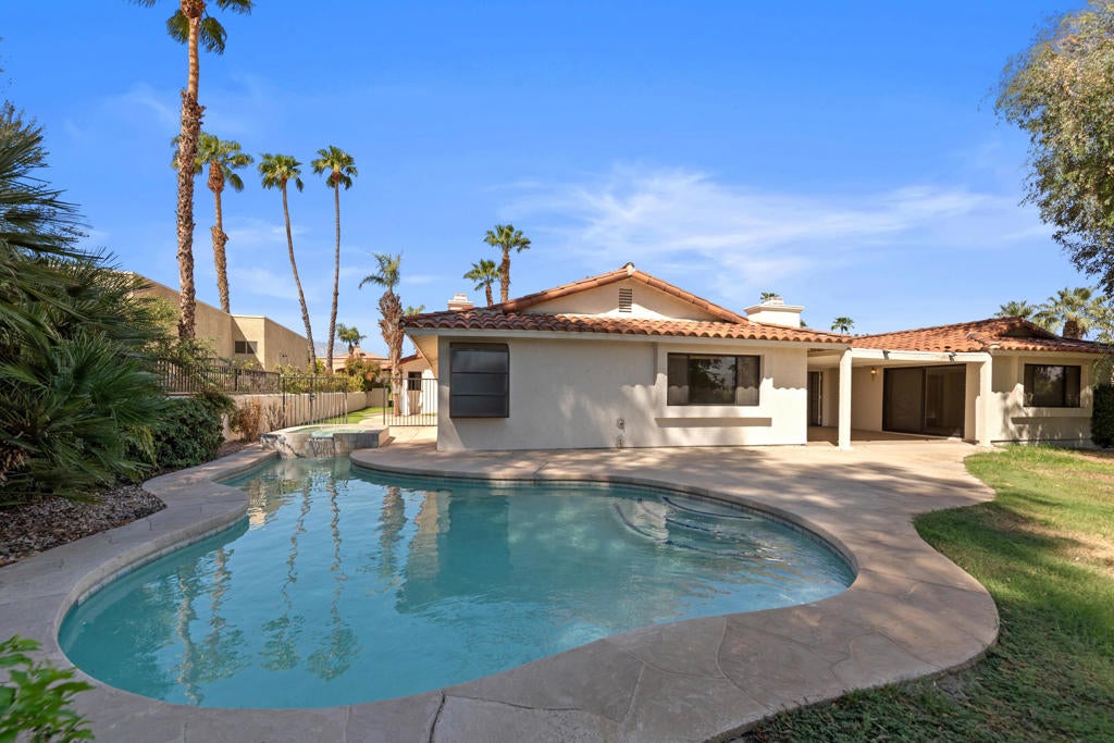 39440 Tandika Trail S