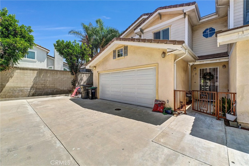 6648 Riverside Drive 3