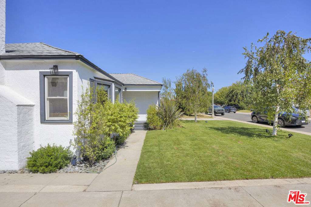 8333 Chase Avenue