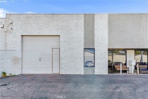 Photo of 8010 Wheatland Avenue #D, Sun Valley, CA 91352 (MLS # BB26107576)