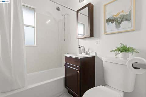 Tiny photo for 1815 Second Street, Alameda, CA 94501 (MLS # 41137326)