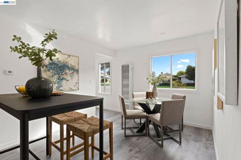 Tiny photo for 1815 Second Street, Alameda, CA 94501 (MLS # 41137326)