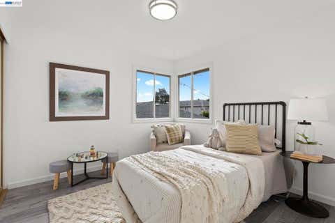 Tiny photo for 1815 Second Street, Alameda, CA 94501 (MLS # 41137326)