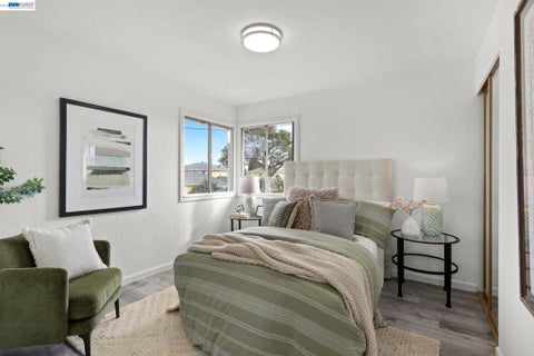 Tiny photo for 1815 Second Street, Alameda, CA 94501 (MLS # 41137326)