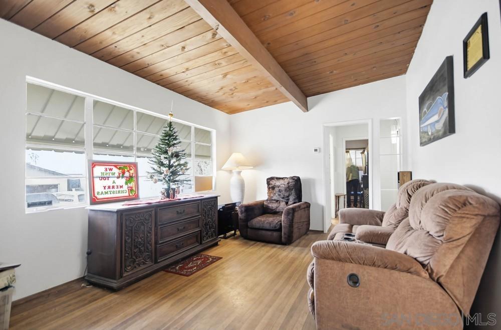 La Mesa - Residential