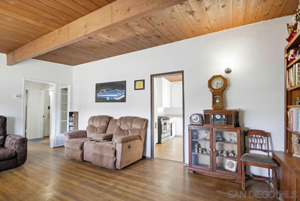 La Mesa - Residential