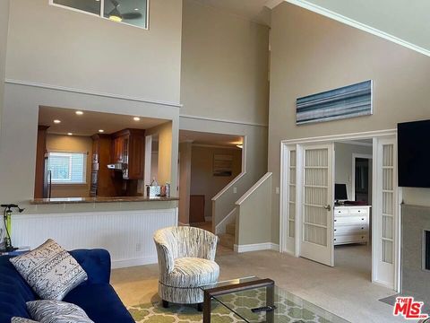 240 The 310 Redondo Beach CA 90277