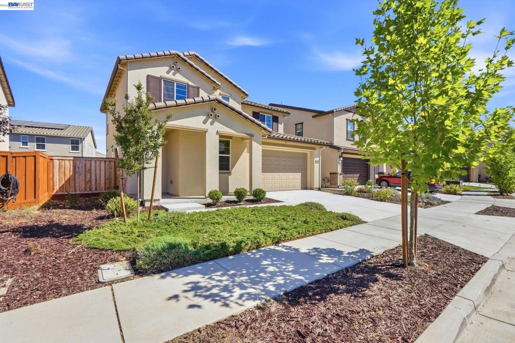 639 Rosedale Way