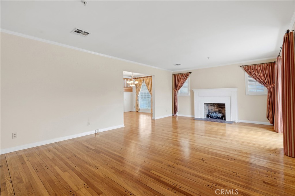 1820 Edgewood Drive