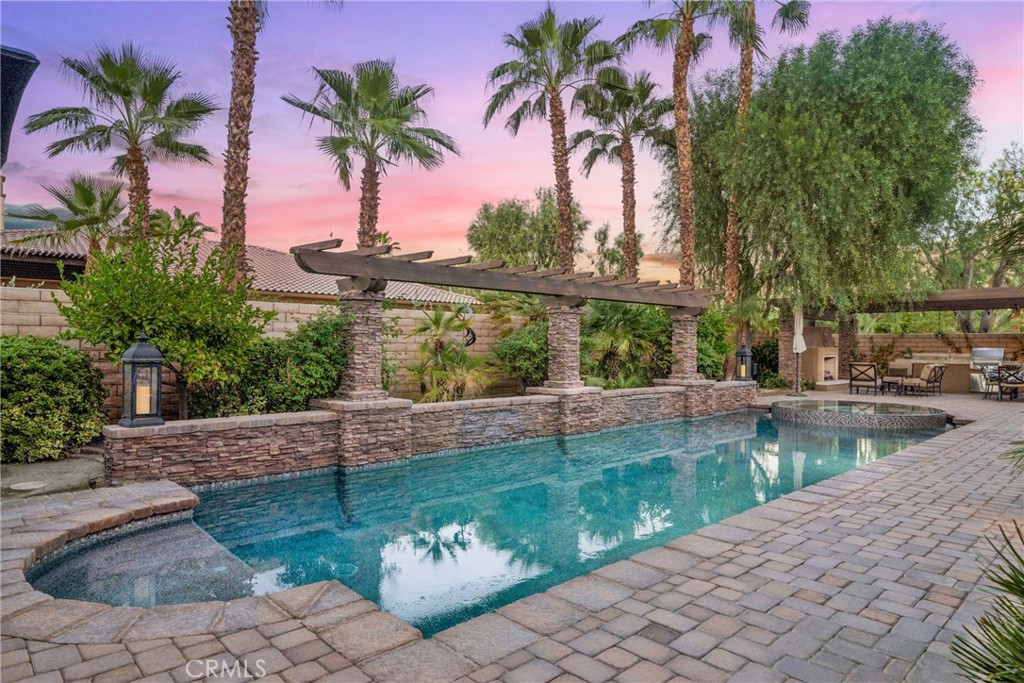 Stone Gate (31219) - Residential